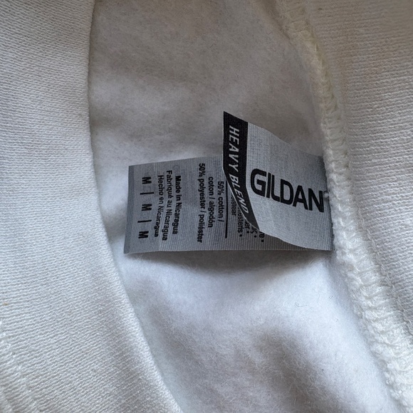 Noah Kahan 2023 Stick Season Sweater - Picture 3 of 3